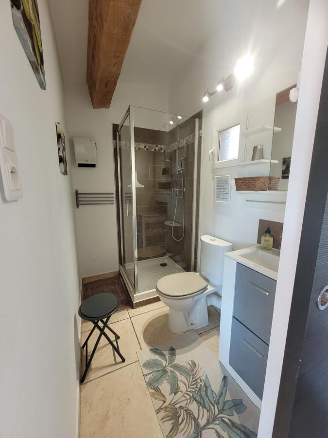 Studio Dans Maisonnette En Pierre Le Castellet  Bagian luar foto